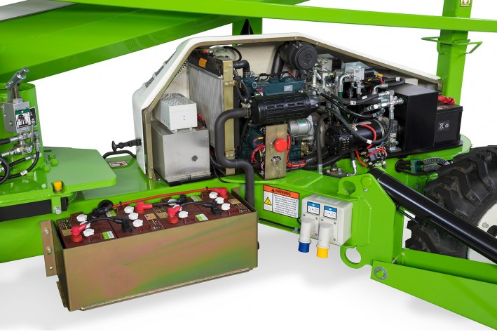 Close up of SD50's engine and batteries Close up of SD50's engine and batteries